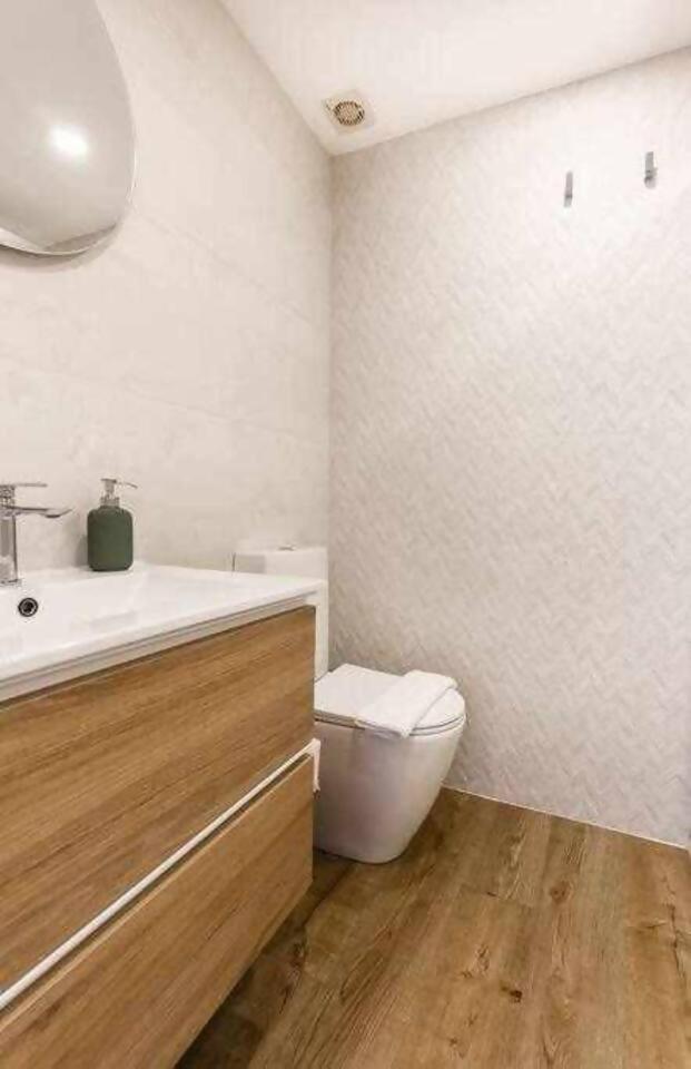 Precioso Apartamento En El Centro De ネルハ エクステリア 写真