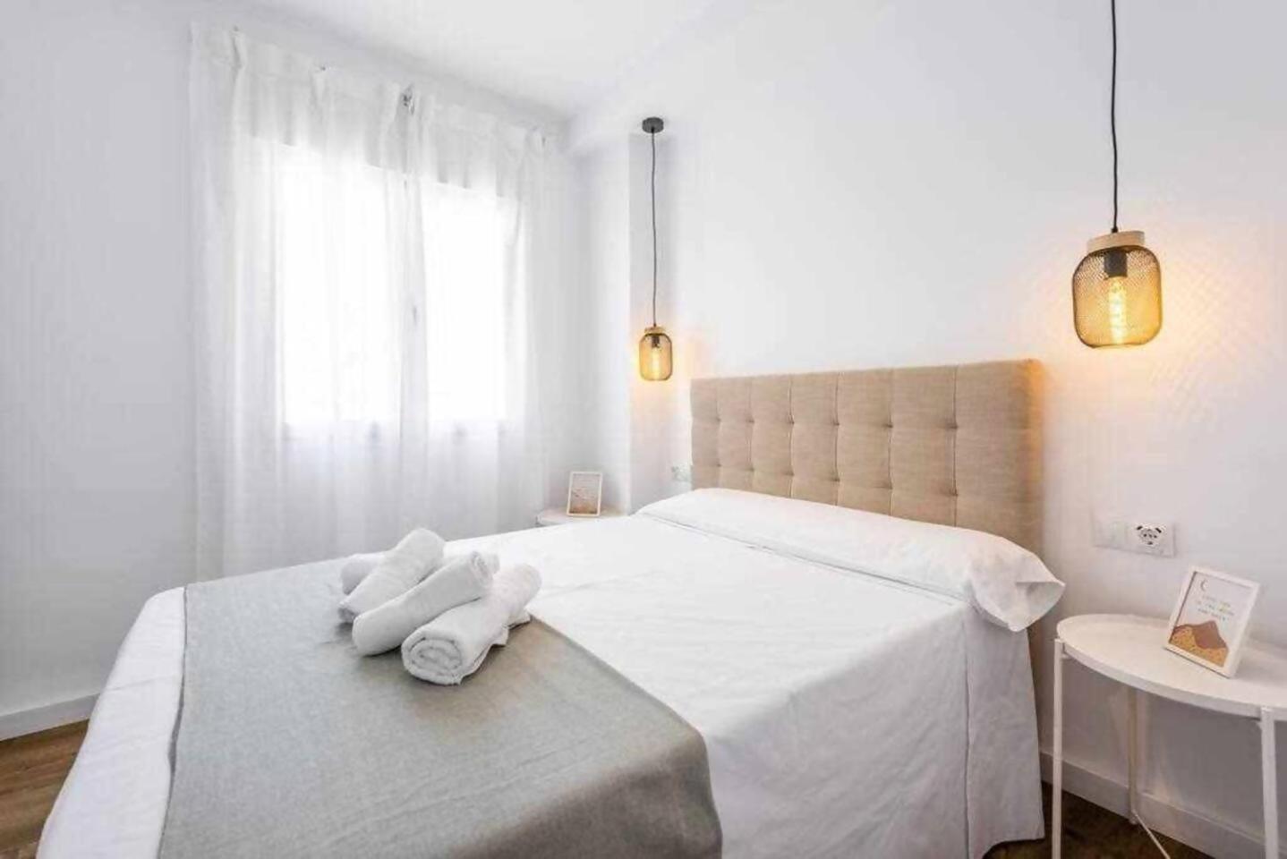 Precioso Apartamento En El Centro De ネルハ エクステリア 写真